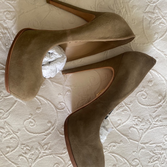 Pour la Victoire taupe suede platform stilettos 7.5 - Picture 2 of 6